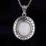 Necklace with Moonstone Silver energy